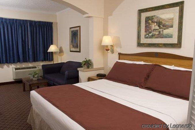 The Bradford Hotel, Ascend Hotel Collection Springfield Room photo